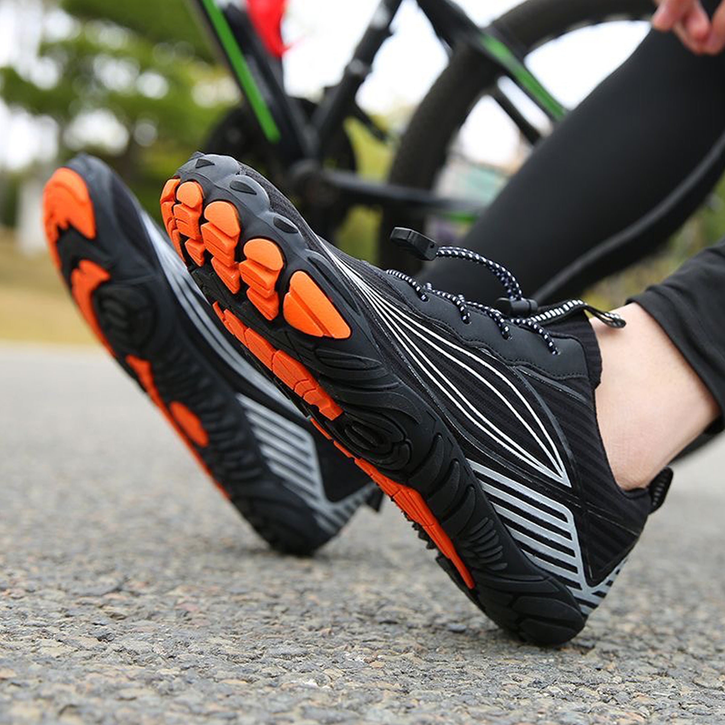 Men's Minimalist Black Geometric Barefoot / Gym Shoes – Lightweight, Flexible & Zero-Drop