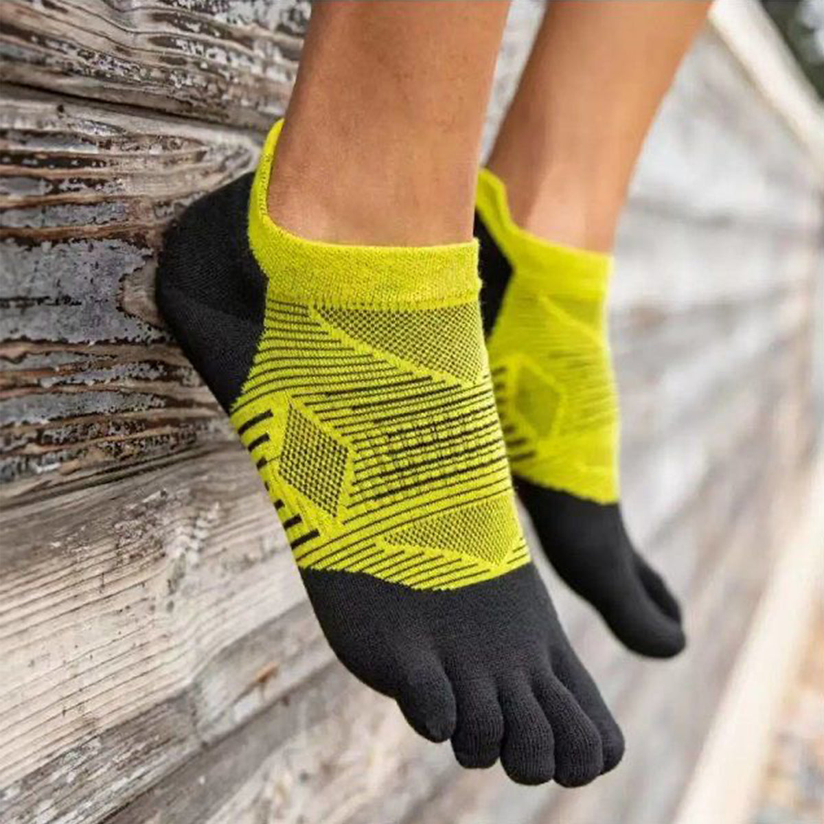 Men's Lightweight Ankle Length - Yellow & Black Color Toe Socks – Blister-free, Moisture-Wicking